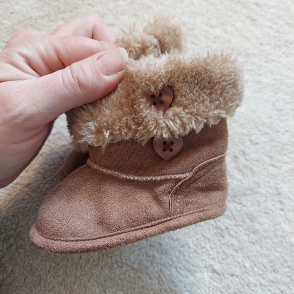 Soft Soled Booties - Picture 3 of 5